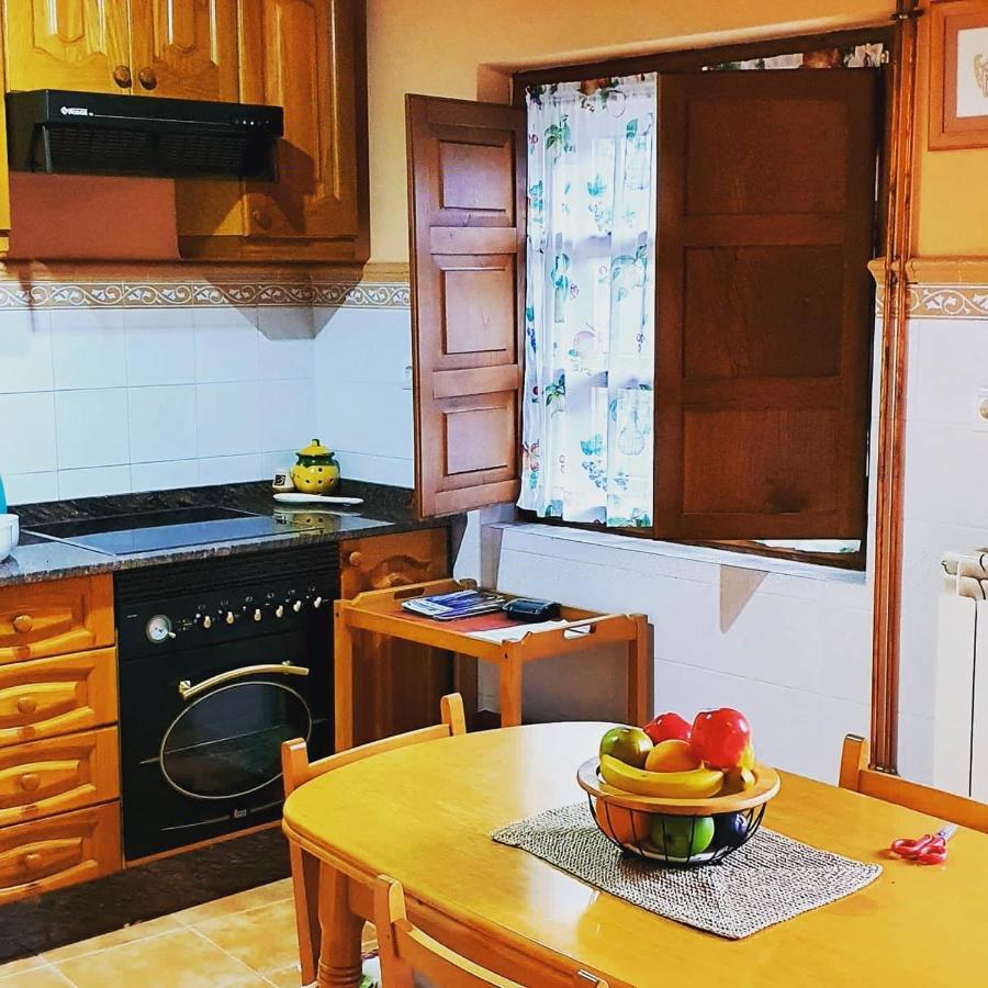 Vivienda Vacacional Casa Abuela Herminia โกลุงกา ภายนอก รูปภาพ