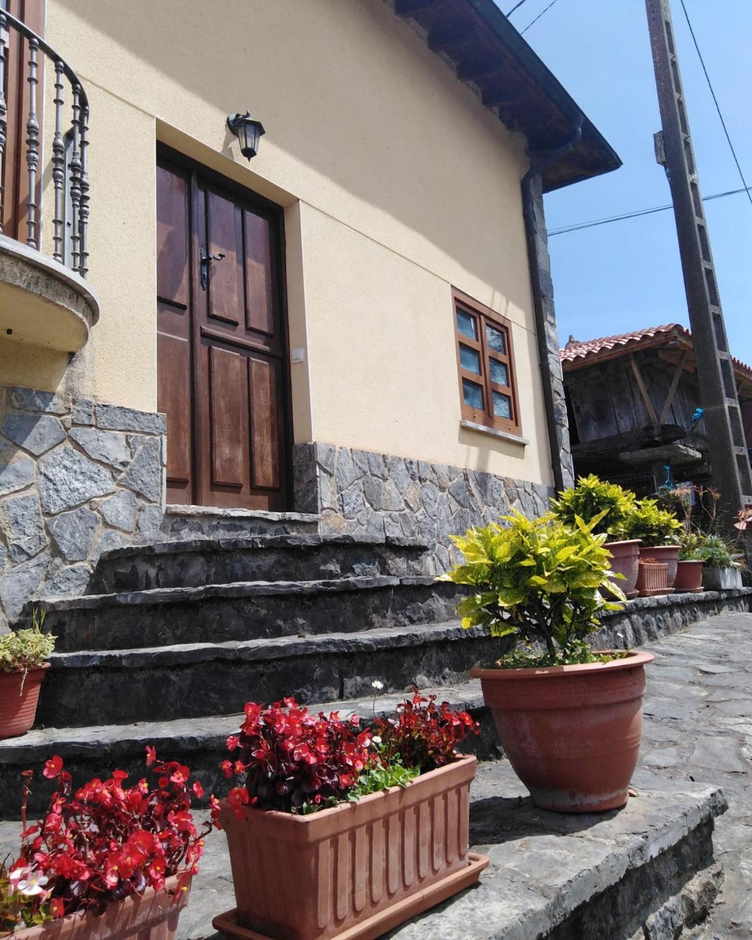 Vivienda Vacacional Casa Abuela Herminia โกลุงกา ภายนอก รูปภาพ