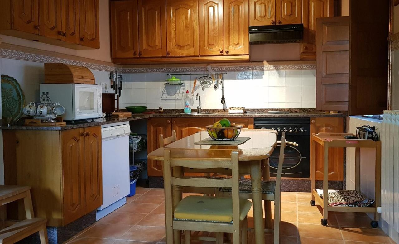 Vivienda Vacacional Casa Abuela Herminia โกลุงกา ภายนอก รูปภาพ